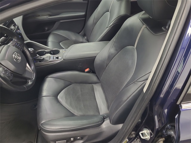 2021 – Toyota – Camry