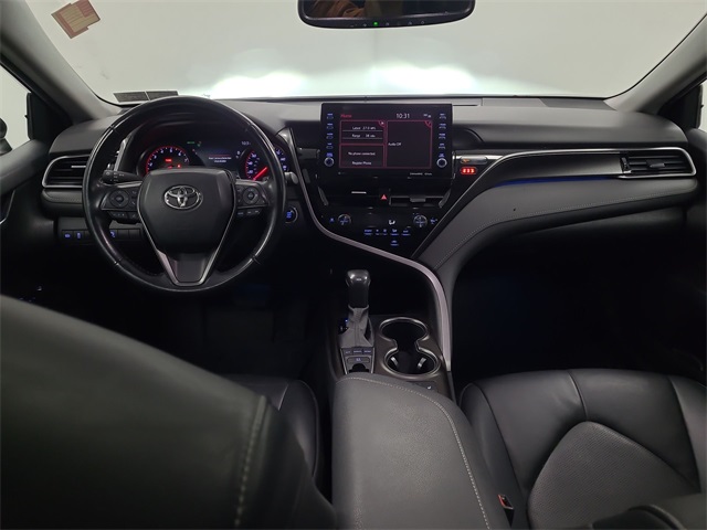 2021 – Toyota – Camry