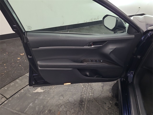 2021 – Toyota – Camry