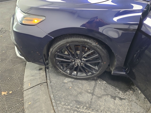 2021 – Toyota – Camry