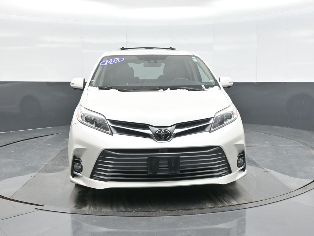 Used 2018 Toyota Sienna Limited with VIN 5TDYZ3DC4JS916905 for sale in Kansas City