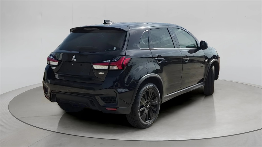 2025 Mitsubishi Outlander Sport 2.0 LE - 4