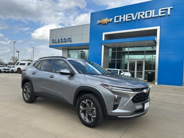 2026 Chevrolet Trax LT FWD