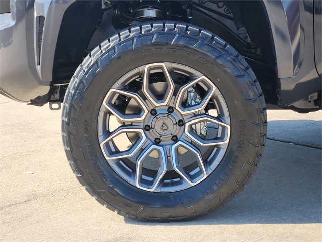 2025 Toyota Tacoma TRD Sport - 6