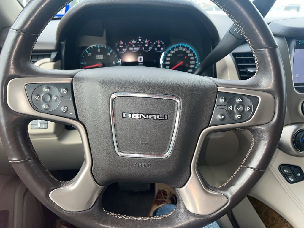 Used Car 2017 Gmc Yukon  Denali For Sale Under $35,000 In Floresville, Texas