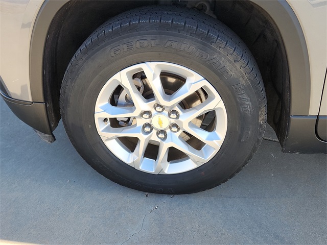 Used Car 2020 Chevrolet Traverse  Ls For Sale Under $20,000 In Plainview, Texas