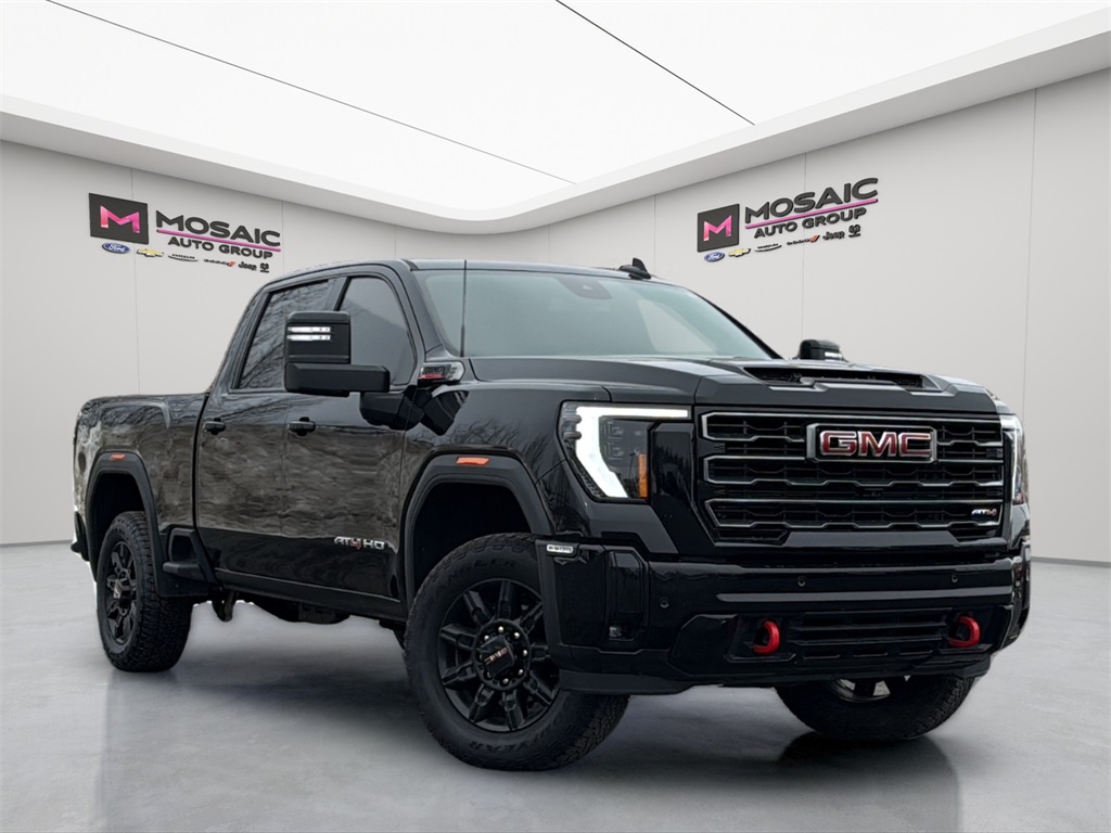 2025 GMC Sierra 2500HD AT4 Crew Cab 4WD