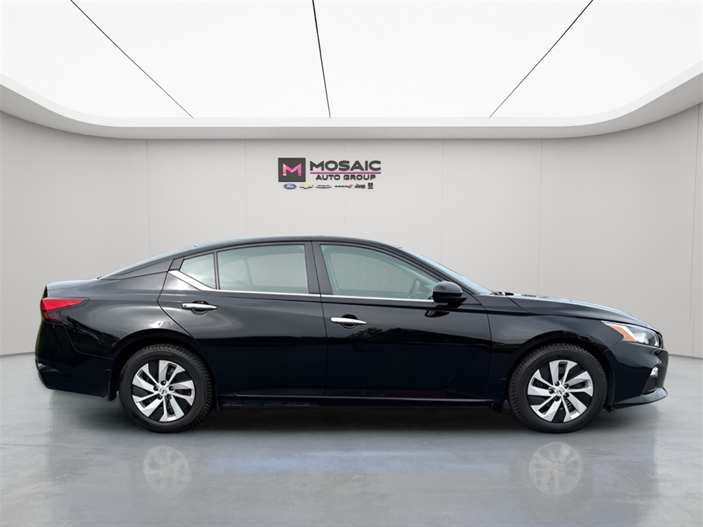 2020 Nissan Altima