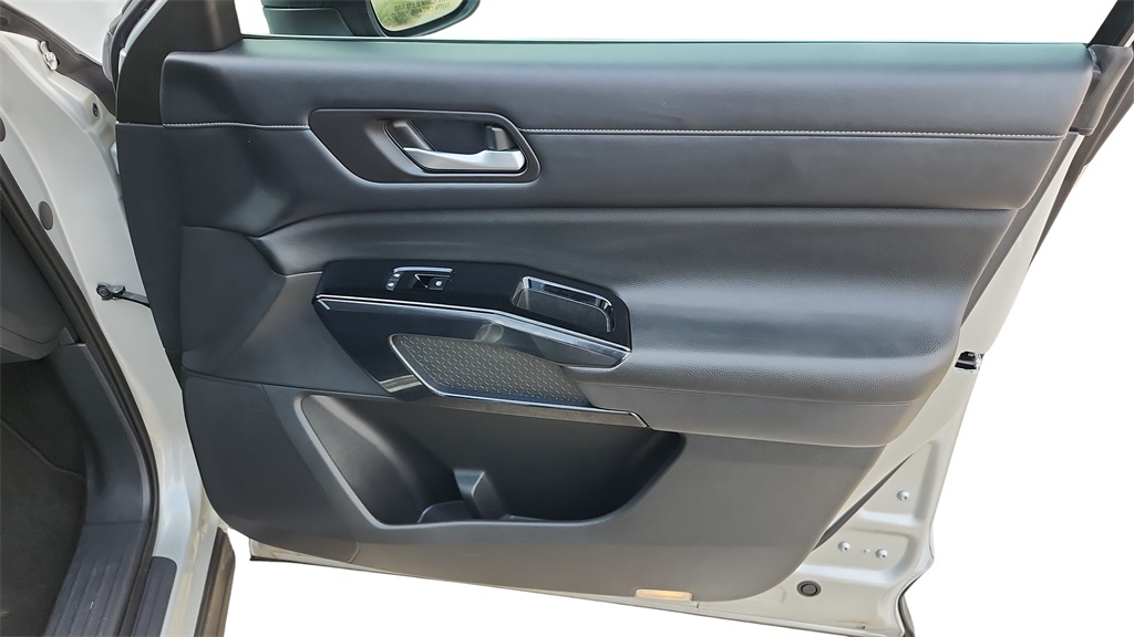 2022 Nissan Pathfinder