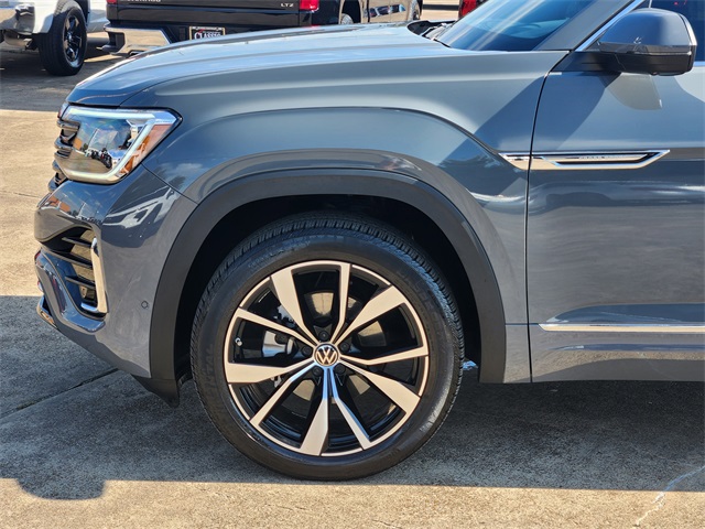 2025 Volkswagen Atlas Cross Sport 2.0T SEL Premium R-Line - 7