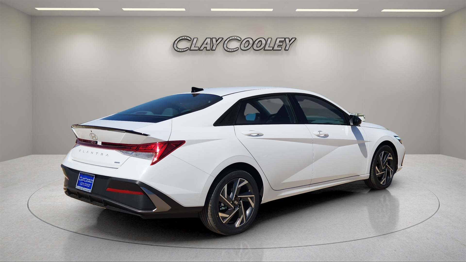 2025 Hyundai Elantra Hybrid SEL Sport photo 3