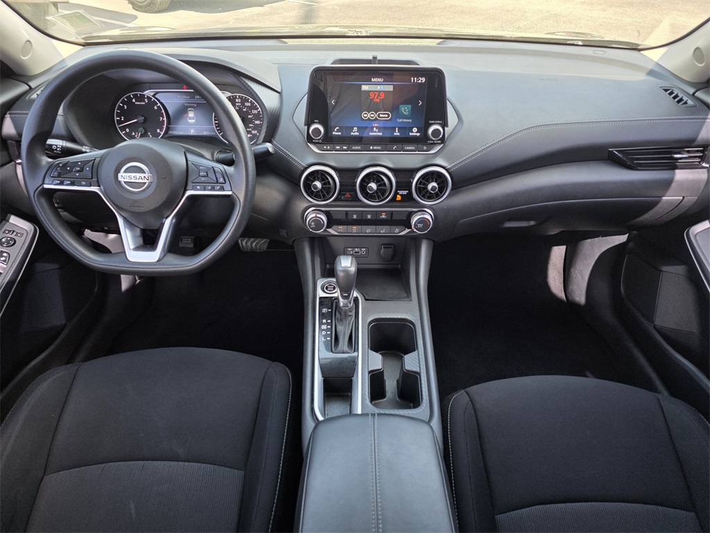 2023 Nissan Sentra SV - 10