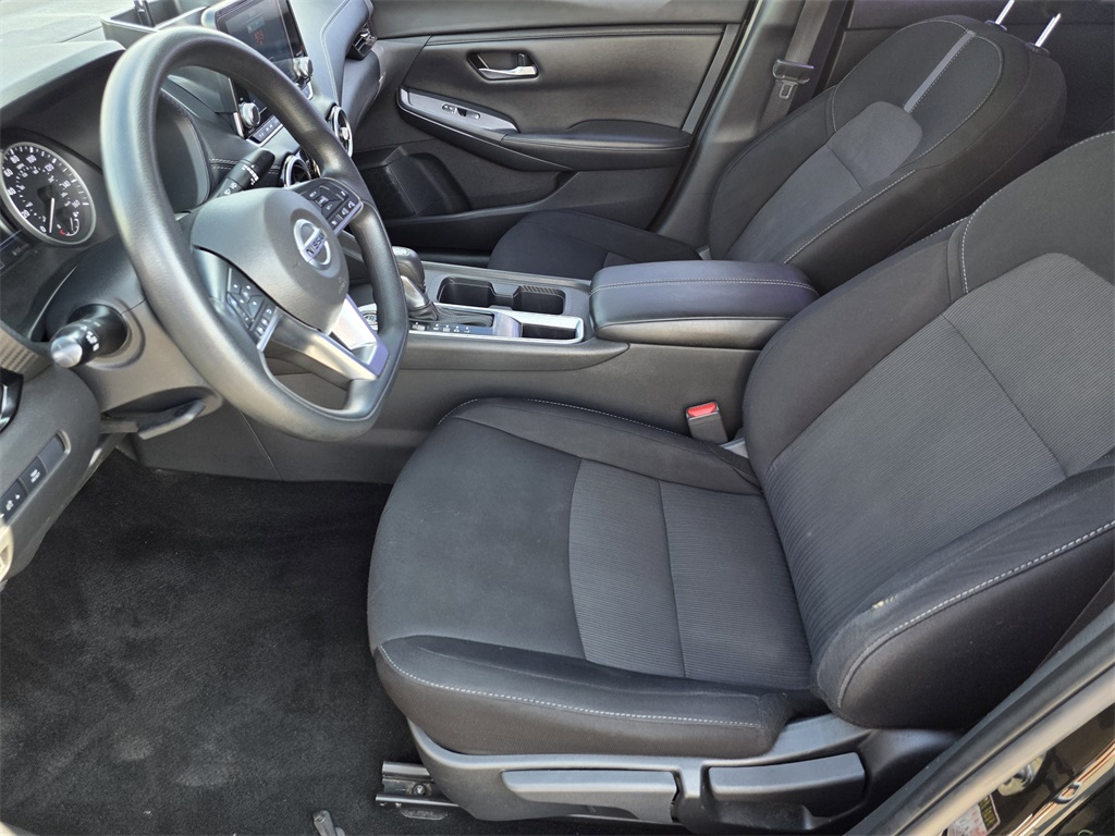 2023 Nissan Sentra SV - 11