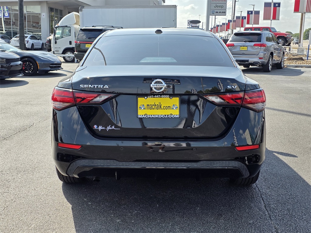 2023 Nissan Sentra SV - 4