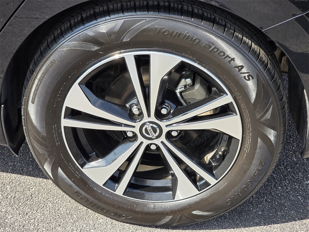 2023 Nissan Sentra SV - 7