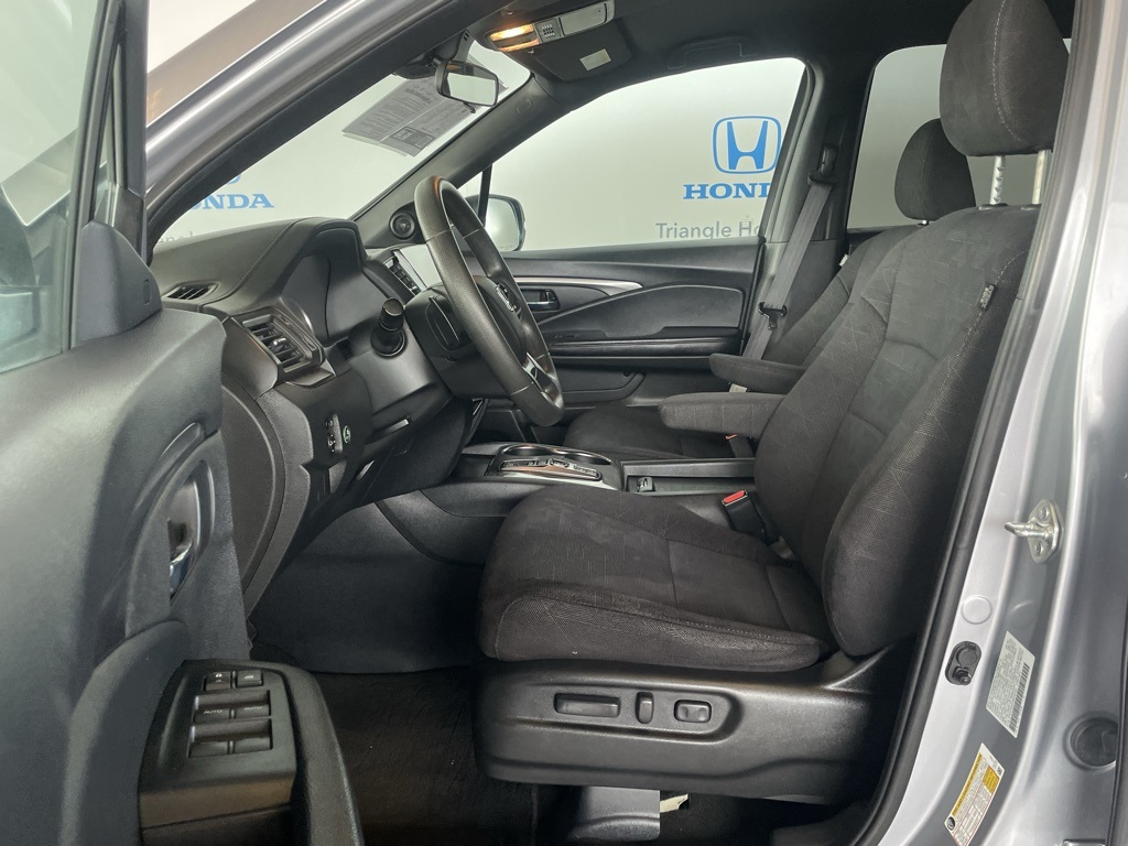 Thumbnail: 2022 Honda Pilot - 10