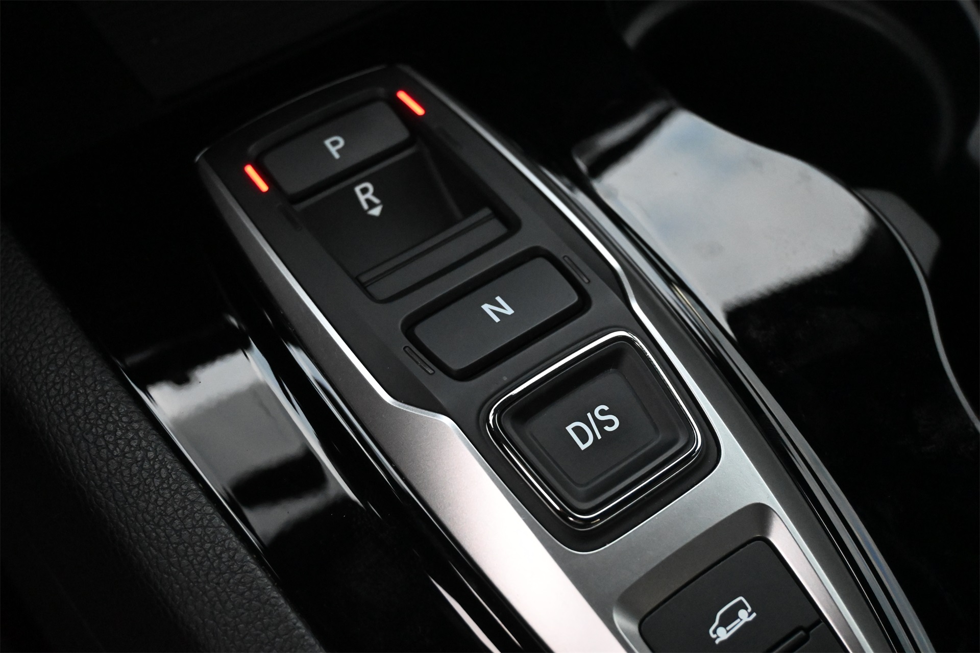 2023 Honda Passport Elite Gray at AutoSavvy Houston Southwest