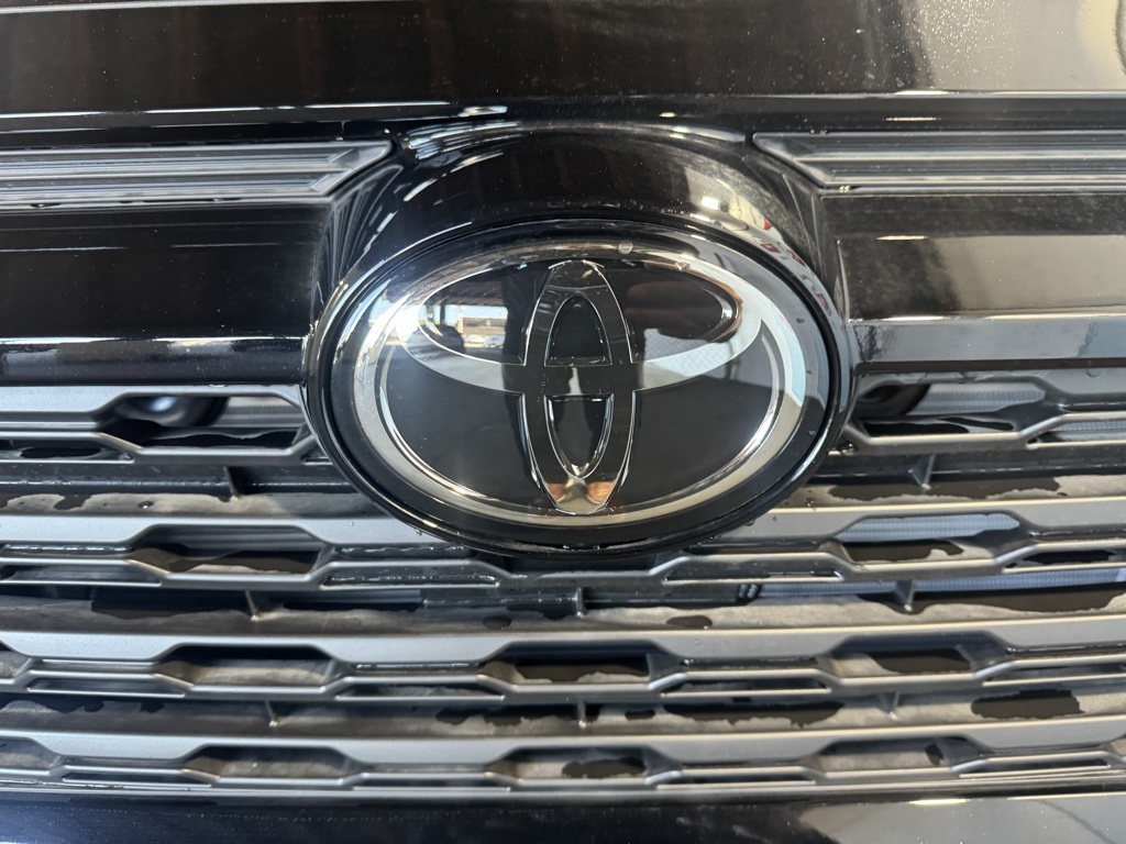 Thumbnail: 2025 Toyota RAV4 - 15