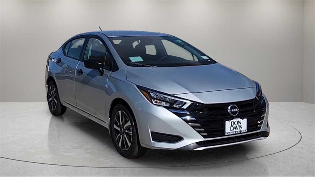 2025 Nissan Versa