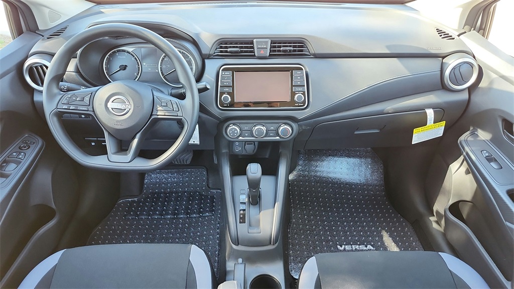 2025 Nissan Versa