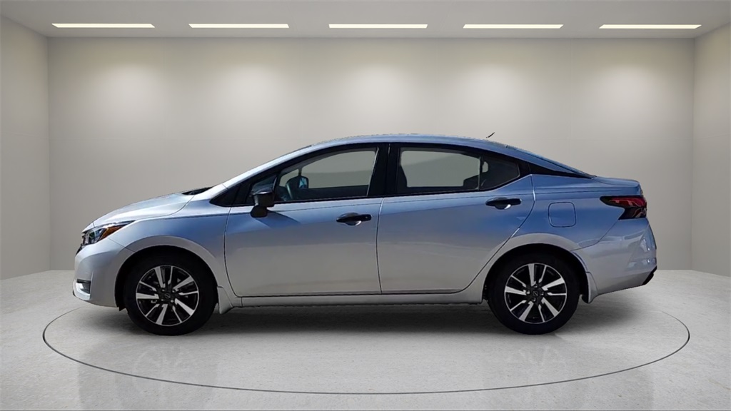 2025 Nissan Versa