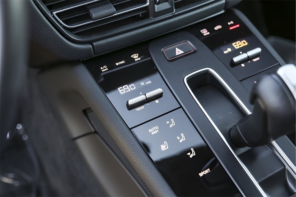 Used Car 2023 Porsche Macan  For Sale Under $50,000 In Austin, Texas