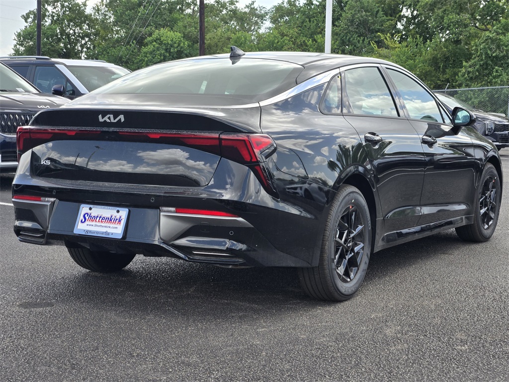 2026 Kia K5 LXS - 2