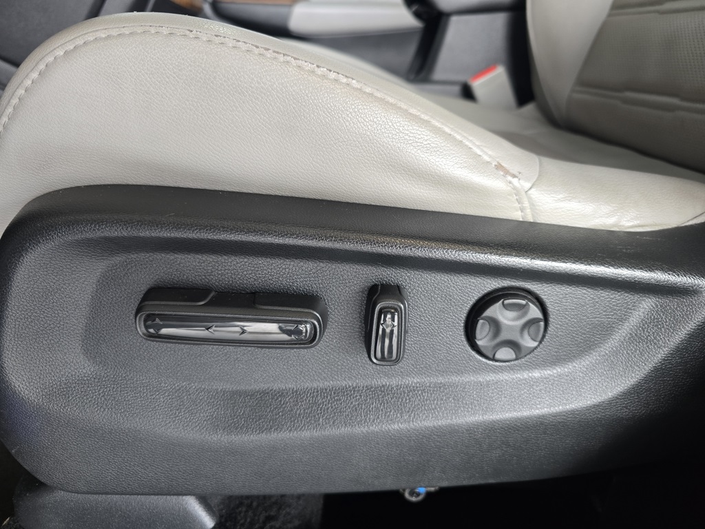 Thumbnail: 2019 Honda CR-V - 11