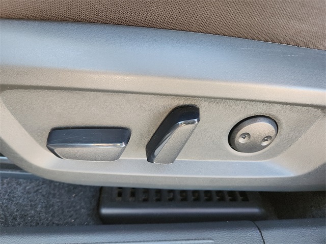 Used Car 2023 Nissan Rogue  Sv For Sale Under $25,000 In Plainview, Texas