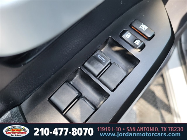Used Car 2019 Toyota Tundra  Sr5 For Sale Under $35,000 In San Antonio, Texas