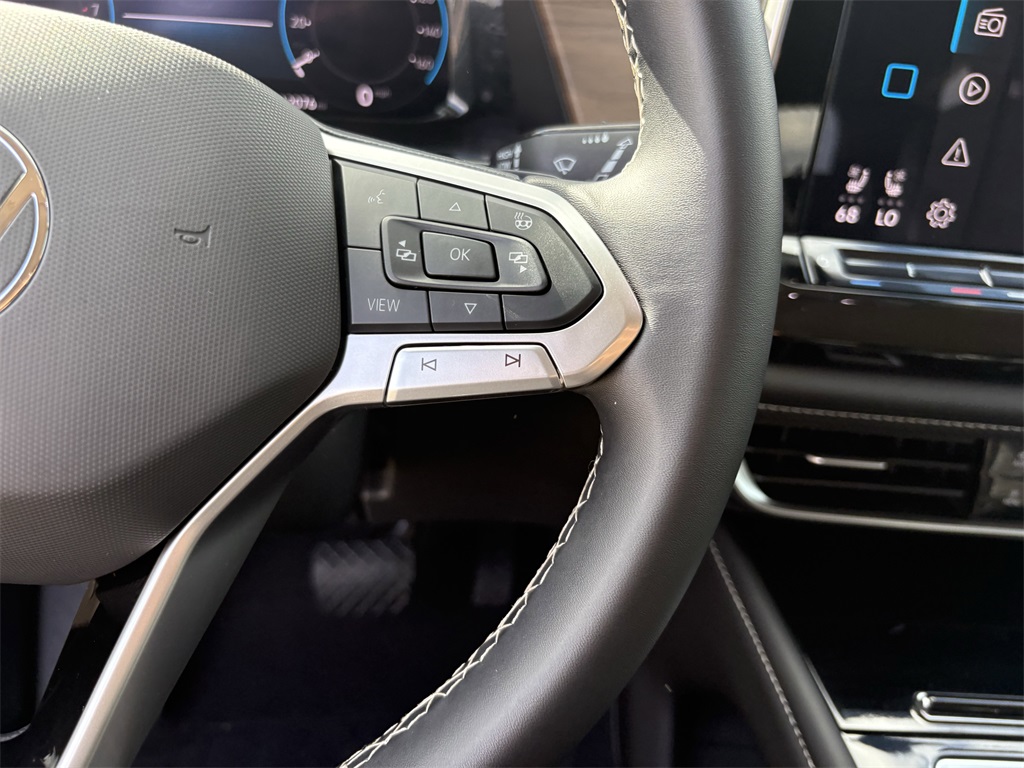 2024 Volkswagen Atlas 2.0T SE w/Technology Gray at DeMontrond Automotive Group