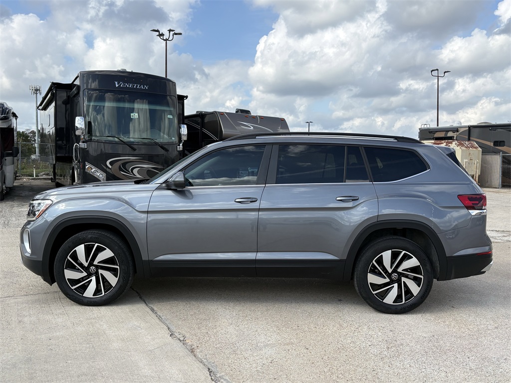 2024 Volkswagen Atlas 2.0T SE w/Technology Gray at DeMontrond Automotive Group