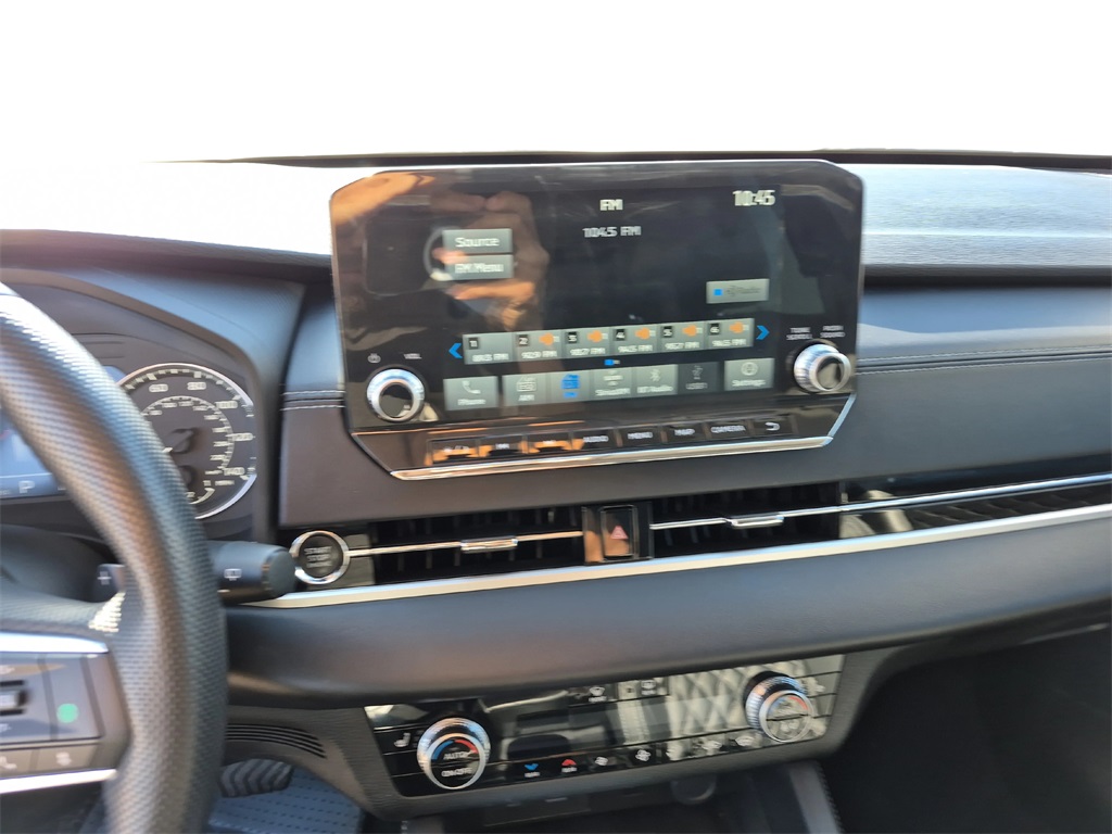 2022 Mitsubishi Outlander SEL White at Mac Haik CDJR North Houston