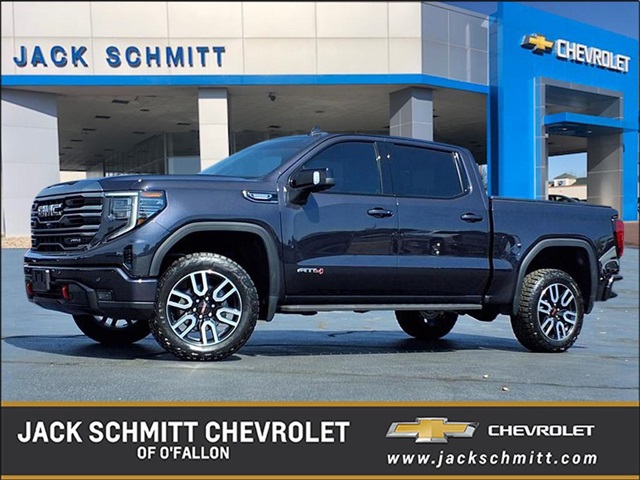 2024 GMC Sierra 1500 AT4 Crew Cab 4WD
