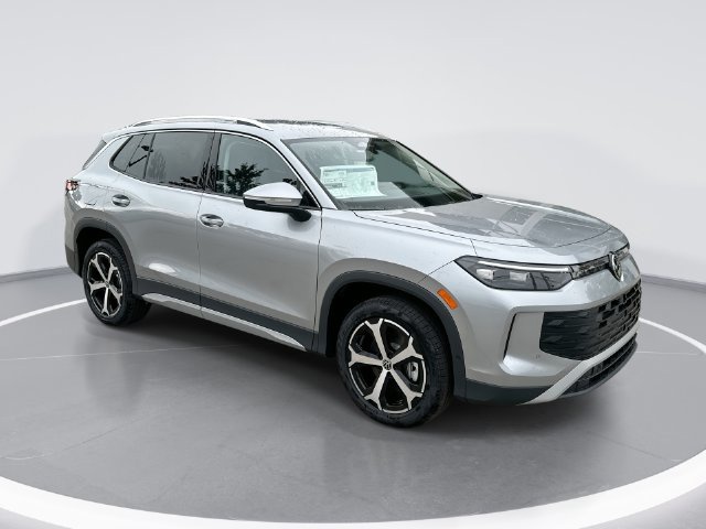 Silver 2026 Volkswagen Tiguan SUV / Crossover All-Wheel Drive 8-Speed Automatic