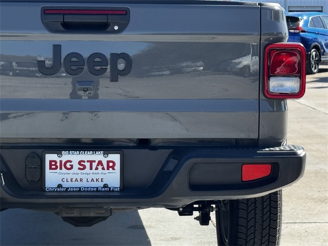 2023 Jeep Gladiator Sport - 9