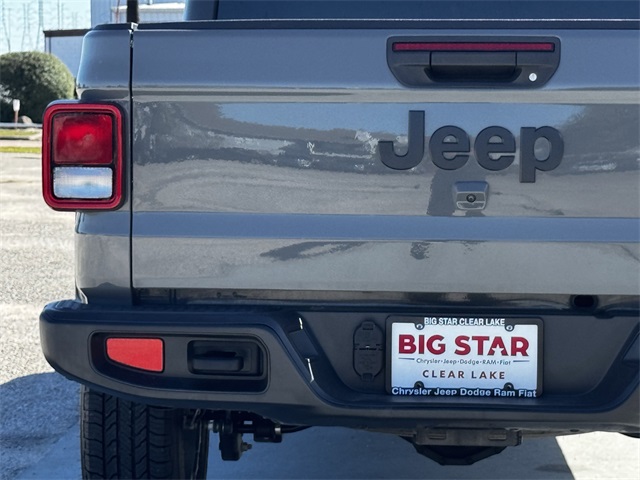 2023 Jeep Gladiator Sport - 10