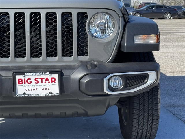 2023 Jeep Gladiator Sport - 4