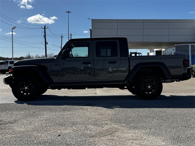 2023 Jeep Gladiator Sport - 6