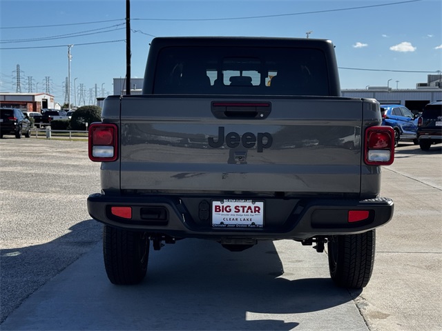 2023 Jeep Gladiator Sport - 8