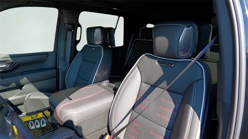 New Car 2025 Gmc Yukon  At4 Ultimate For Sale Under $110,000 In Austin, Texas