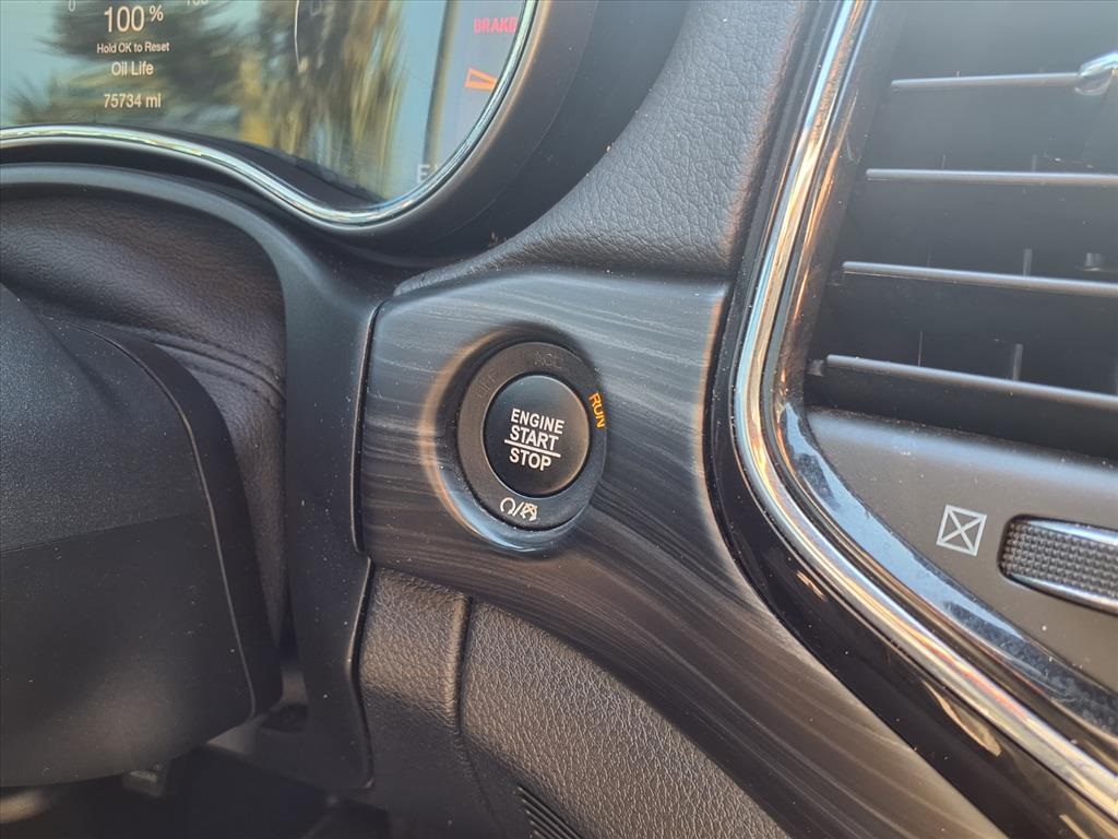 2021 Jeep Grand Cherokee Laredo X - 8