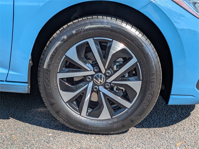 2025 Volkswagen Jetta 1.5T S - 9