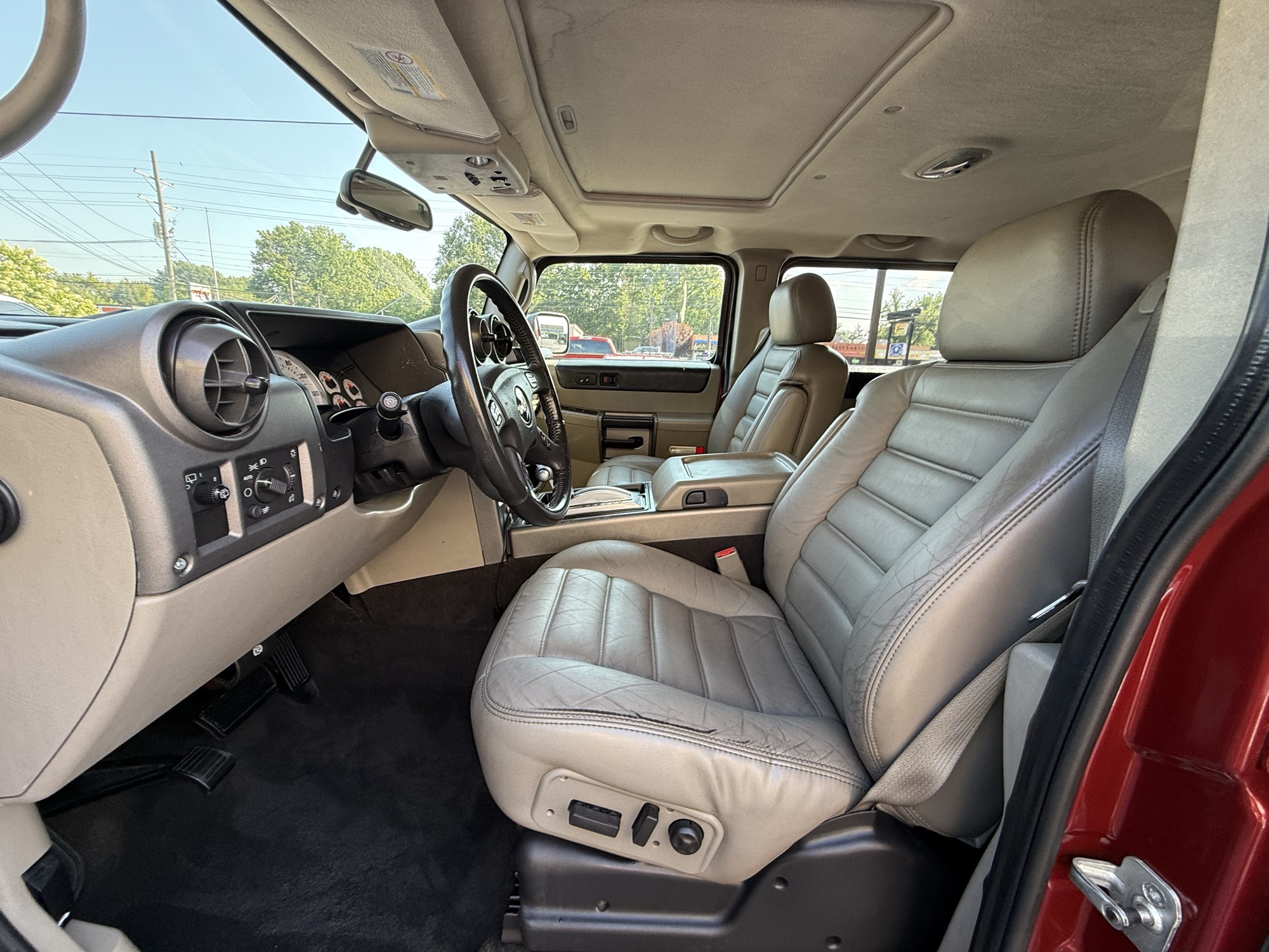 2004 Hummer H2 Base photo 6