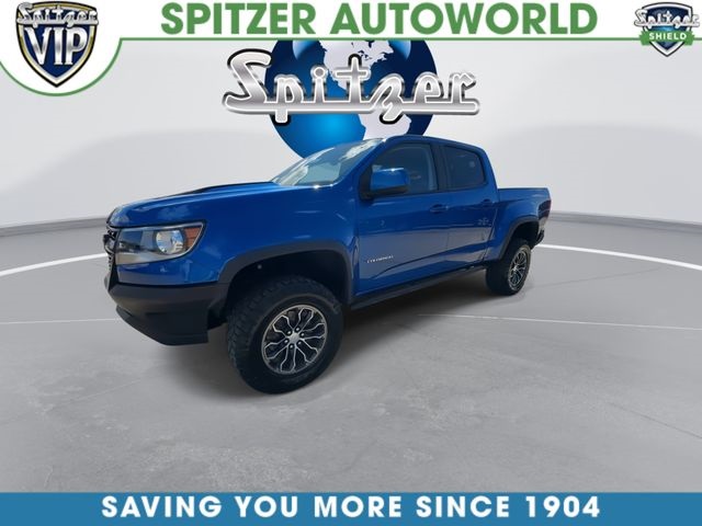 View vehicle photo 4