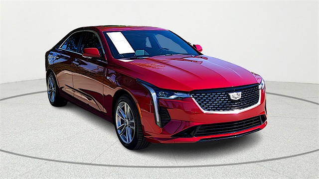 2023 Cadillac CT4