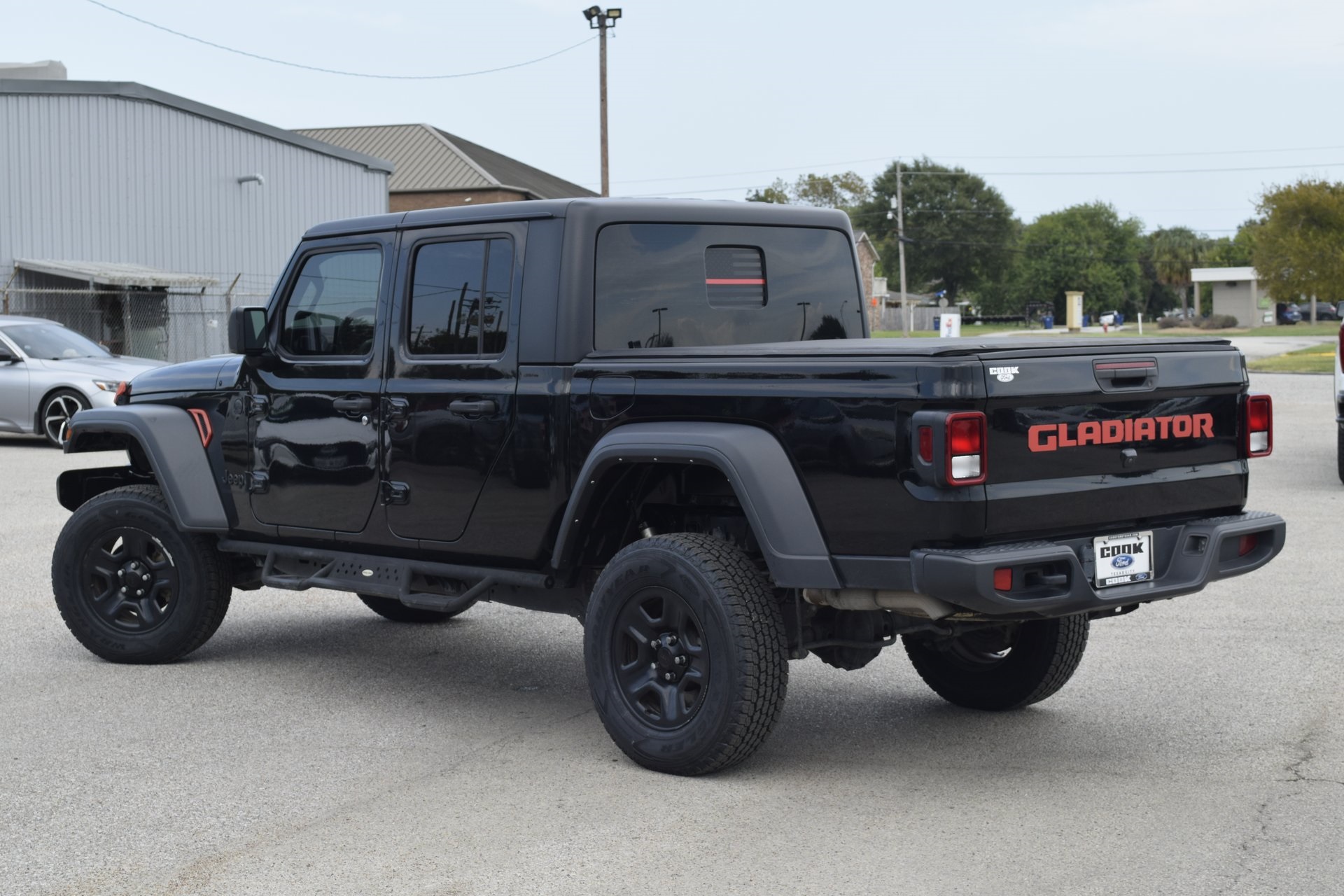 2023 Jeep Gladiator Sport - 7