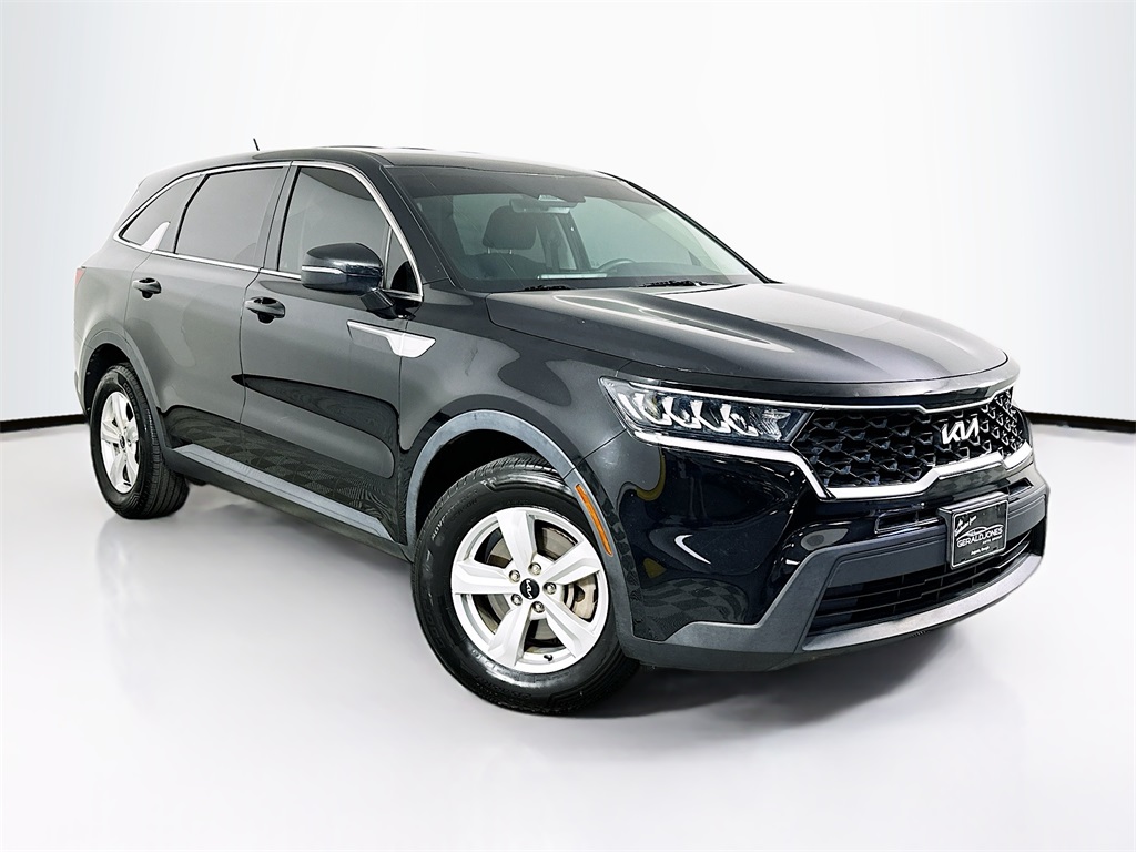 2023 Kia Sorento LX