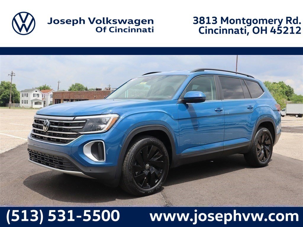 2025 Volkswagen Atlas SE 4Motion with Technology