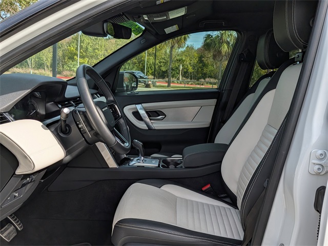 2023 Land Rover Discovery Sport S R-Dynamic - 11